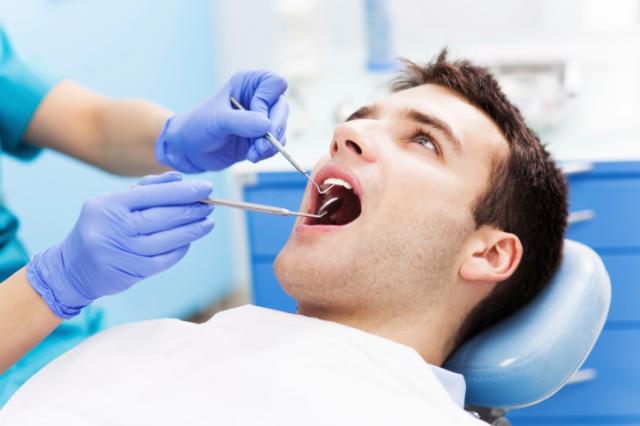 Jednom kad se boja zuba promeni, belinu je teško vratiti